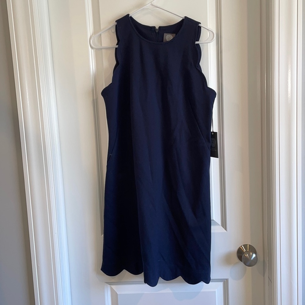 Vince camuto navy dress size 6